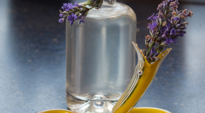 Lavendel Sirup – Sommer in der Flasche